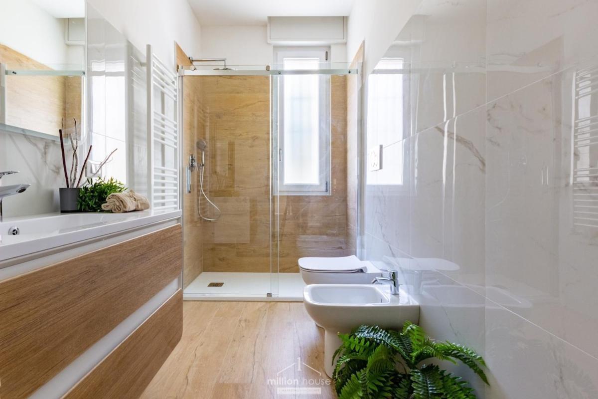 New 4-bed 2-bath Near Duomo And San Siro